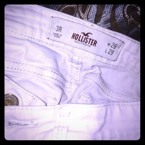 White skinny jeans